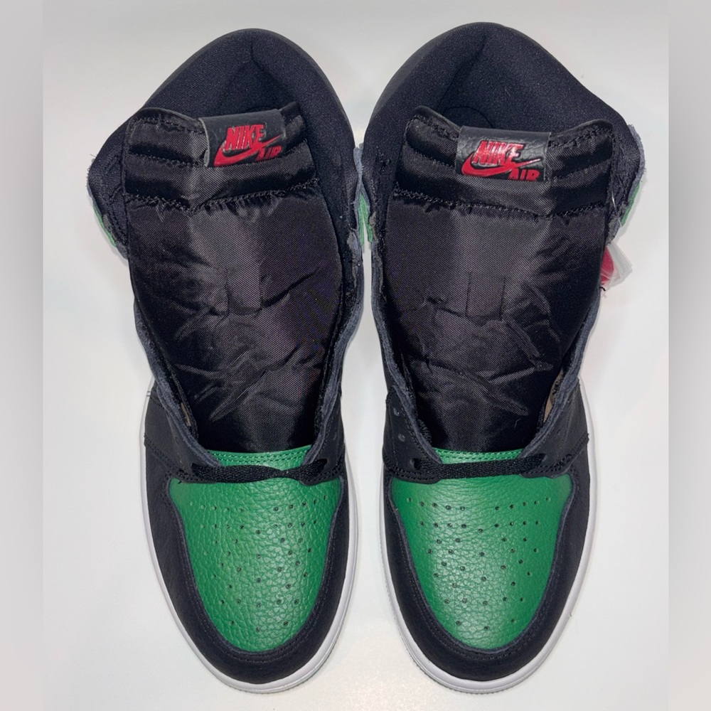 Air Jordan 1 High Pine Green Men’s Size 11 - Picture 5 of 8